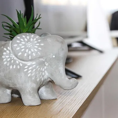 Golden Wave Escape H27 Appartement Durrës