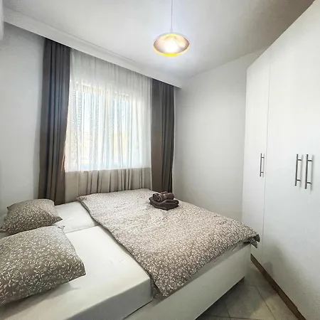 Golden Wave Escape H27 Durrës