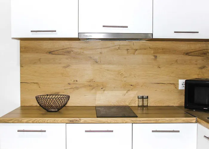 Golden Wave Escape H27 * Дуррес