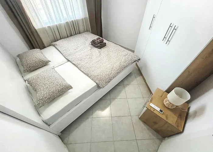 Golden Wave Escape H27 *